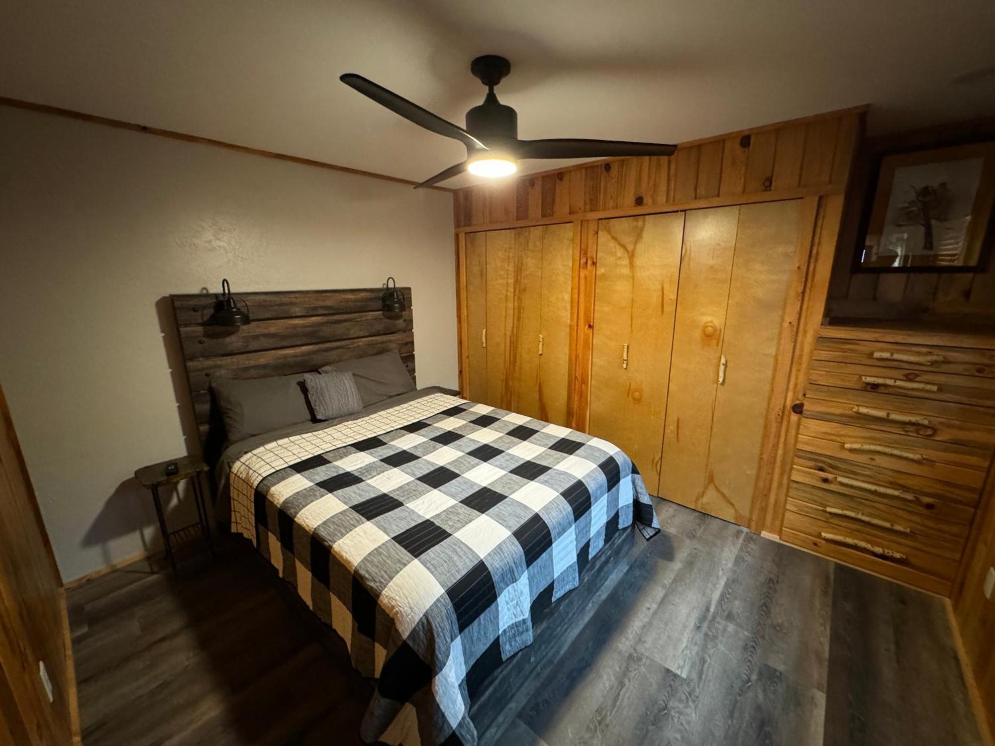 Sportsman Lodge Melrose Mt Butte Eksteriør bilde